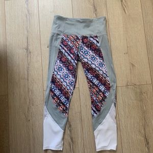 Athleta multi colored leggings size XS
